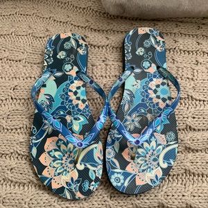 Vera Bradley blue and orange floral flip flops